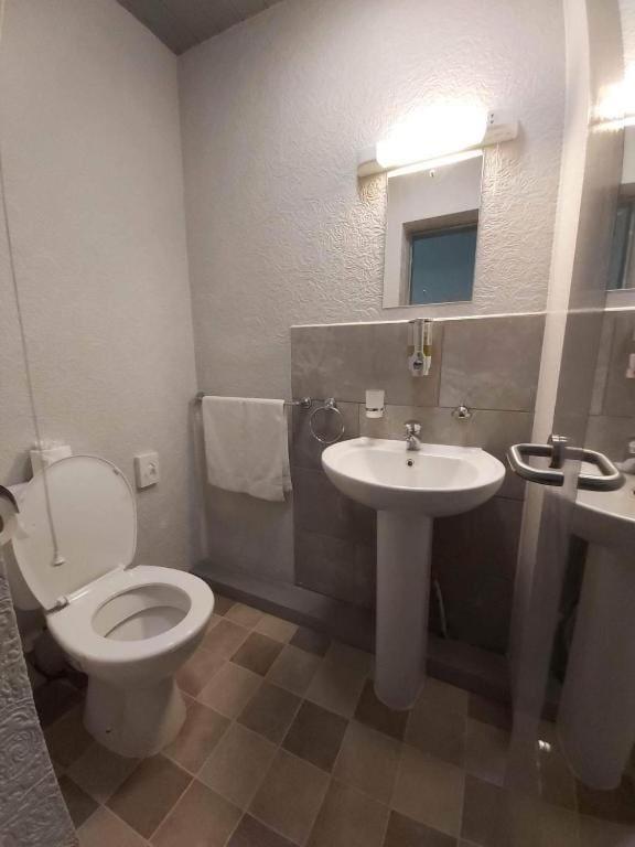 Oyo Ivy Hotel Skegness Bagian luar foto
